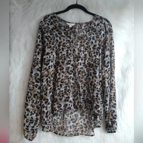 Charming Charlie Brown & Black Sheer Long Sleeve V Neck Animal Print Top Size L - Picture 2 of 9
